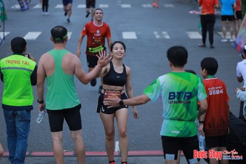 BƯỚC CHẠY CHÀO XUÂN THÀNH PHỐ QUẢNG NGÃI 2024 - Ảnh #1251820