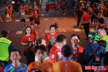 BƯỚC CHẠY CHÀO XUÂN THÀNH PHỐ QUẢNG NGÃI 2024 - Ảnh #1249581