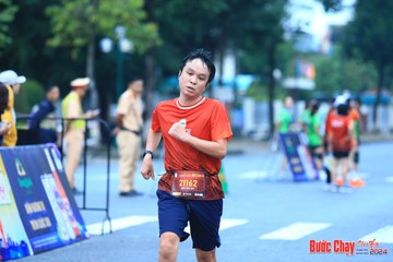 BƯỚC CHẠY CHÀO XUÂN THÀNH PHỐ QUẢNG NGÃI 2024 - Ảnh #1229875