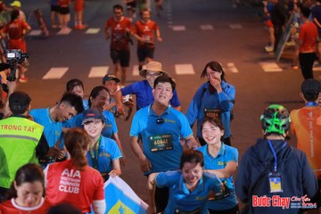 BƯỚC CHẠY CHÀO XUÂN THÀNH PHỐ QUẢNG NGÃI 2024 - Ảnh #1249667