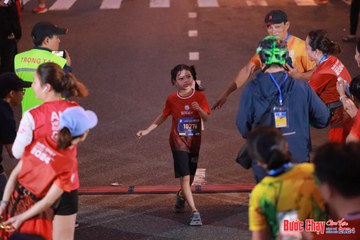 BƯỚC CHẠY CHÀO XUÂN THÀNH PHỐ QUẢNG NGÃI 2024 - Ảnh #1249734