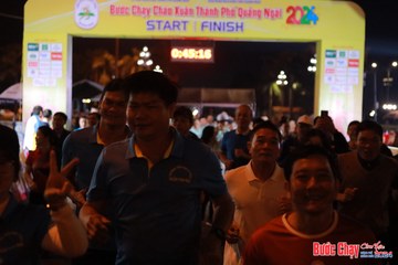 BƯỚC CHẠY CHÀO XUÂN THÀNH PHỐ QUẢNG NGÃI 2024 - Ảnh #1238888