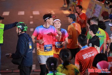 BƯỚC CHẠY CHÀO XUÂN THÀNH PHỐ QUẢNG NGÃI 2024 - Ảnh #1249784