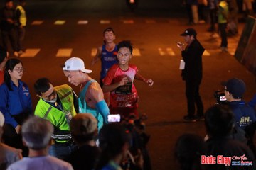 BƯỚC CHẠY CHÀO XUÂN THÀNH PHỐ QUẢNG NGÃI 2024 - Ảnh #1240841