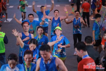 BƯỚC CHẠY CHÀO XUÂN THÀNH PHỐ QUẢNG NGÃI 2024 - Ảnh #1250240