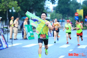 BƯỚC CHẠY CHÀO XUÂN THÀNH PHỐ QUẢNG NGÃI 2024 - Ảnh #1229898