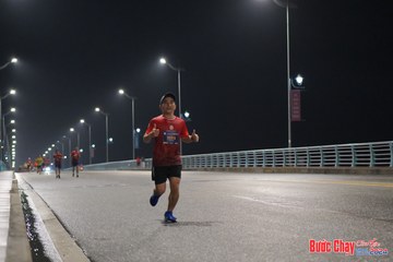 BƯỚC CHẠY CHÀO XUÂN THÀNH PHỐ QUẢNG NGÃI 2024 - Ảnh #1253445
