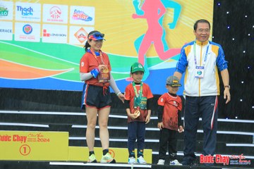 BƯỚC CHẠY CHÀO XUÂN THÀNH PHỐ QUẢNG NGÃI 2024 - Ảnh #1233374