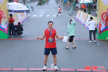 BƯỚC CHẠY CHÀO XUÂN THÀNH PHỐ QUẢNG NGÃI 2024 - Ảnh #1252286