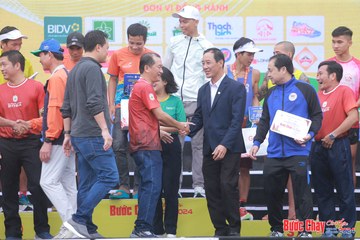 BƯỚC CHẠY CHÀO XUÂN THÀNH PHỐ QUẢNG NGÃI 2024 - Ảnh #1232087