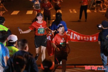 BƯỚC CHẠY CHÀO XUÂN THÀNH PHỐ QUẢNG NGÃI 2024 - Ảnh #1246441