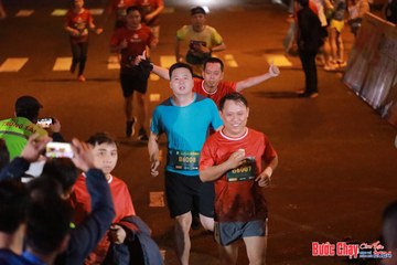 BƯỚC CHẠY CHÀO XUÂN THÀNH PHỐ QUẢNG NGÃI 2024 - Ảnh #1246723