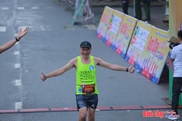 BƯỚC CHẠY CHÀO XUÂN THÀNH PHỐ QUẢNG NGÃI 2024 - Ảnh #1252391