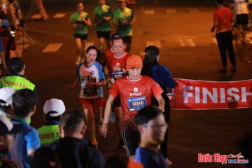 BƯỚC CHẠY CHÀO XUÂN THÀNH PHỐ QUẢNG NGÃI 2024 - Ảnh #1246467