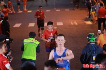 BƯỚC CHẠY CHÀO XUÂN THÀNH PHỐ QUẢNG NGÃI 2024 - Ảnh #1249708