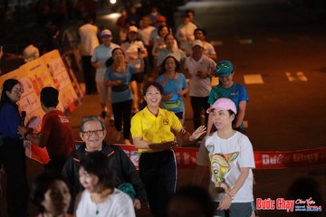 BƯỚC CHẠY CHÀO XUÂN THÀNH PHỐ QUẢNG NGÃI 2024 - Ảnh #1240372