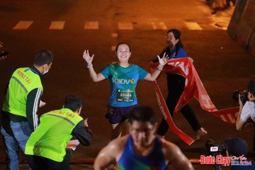 BƯỚC CHẠY CHÀO XUÂN THÀNH PHỐ QUẢNG NGÃI 2024 - Ảnh #1241347