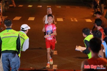 BƯỚC CHẠY CHÀO XUÂN THÀNH PHỐ QUẢNG NGÃI 2024 - Ảnh #1241916