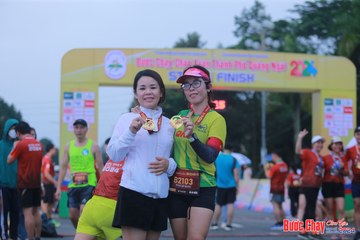 BƯỚC CHẠY CHÀO XUÂN THÀNH PHỐ QUẢNG NGÃI 2024 - Ảnh #1221370