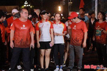 BƯỚC CHẠY CHÀO XUÂN THÀNH PHỐ QUẢNG NGÃI 2024 - Ảnh #1238627