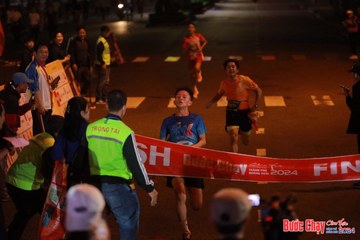 BƯỚC CHẠY CHÀO XUÂN THÀNH PHỐ QUẢNG NGÃI 2024 - Ảnh #1240731