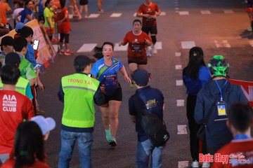 BƯỚC CHẠY CHÀO XUÂN THÀNH PHỐ QUẢNG NGÃI 2024 - Ảnh #1249874