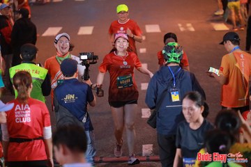 BƯỚC CHẠY CHÀO XUÂN THÀNH PHỐ QUẢNG NGÃI 2024 - Ảnh #1249749