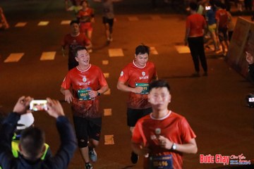 BƯỚC CHẠY CHÀO XUÂN THÀNH PHỐ QUẢNG NGÃI 2024 - Ảnh #1246933