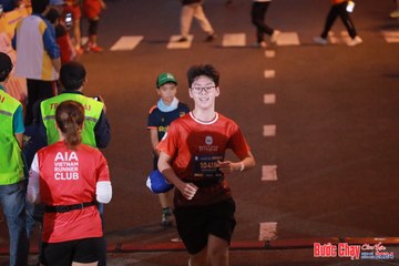 BƯỚC CHẠY CHÀO XUÂN THÀNH PHỐ QUẢNG NGÃI 2024 - Ảnh #1249520
