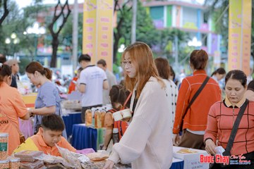 BƯỚC CHẠY CHÀO XUÂN THÀNH PHỐ QUẢNG NGÃI 2024 - Ảnh #1198550