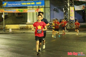 BƯỚC CHẠY CHÀO XUÂN THÀNH PHỐ QUẢNG NGÃI 2024 - Ảnh #1222828