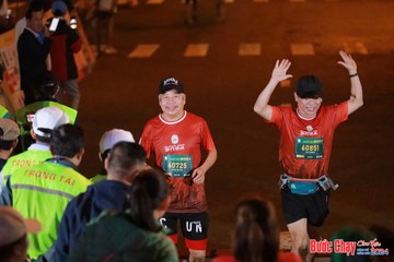 BƯỚC CHẠY CHÀO XUÂN THÀNH PHỐ QUẢNG NGÃI 2024 - Ảnh #1246313