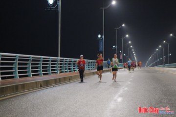BƯỚC CHẠY CHÀO XUÂN THÀNH PHỐ QUẢNG NGÃI 2024 - Ảnh #1253738