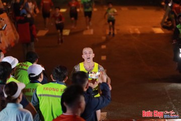 BƯỚC CHẠY CHÀO XUÂN THÀNH PHỐ QUẢNG NGÃI 2024 - Ảnh #1247369