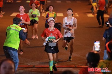 BƯỚC CHẠY CHÀO XUÂN THÀNH PHỐ QUẢNG NGÃI 2024 - Ảnh #1249159