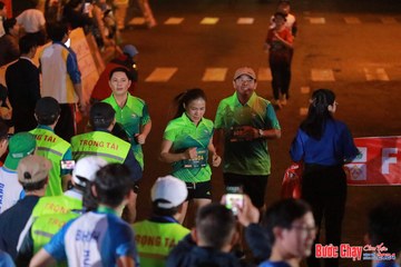 BƯỚC CHẠY CHÀO XUÂN THÀNH PHỐ QUẢNG NGÃI 2024 - Ảnh #1246518