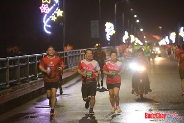 BƯỚC CHẠY CHÀO XUÂN THÀNH PHỐ QUẢNG NGÃI 2024 - Ảnh #1232721