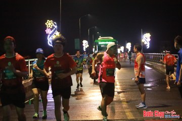 BƯỚC CHẠY CHÀO XUÂN THÀNH PHỐ QUẢNG NGÃI 2024 - Ảnh #1232073