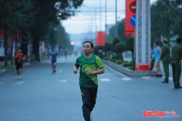 BƯỚC CHẠY CHÀO XUÂN THÀNH PHỐ QUẢNG NGÃI 2024 - Ảnh #1236882