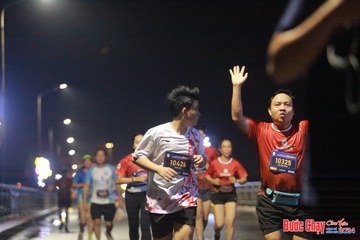 BƯỚC CHẠY CHÀO XUÂN THÀNH PHỐ QUẢNG NGÃI 2024 - Ảnh #1219838