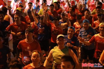 BƯỚC CHẠY CHÀO XUÂN THÀNH PHỐ QUẢNG NGÃI 2024 - Ảnh #1213035