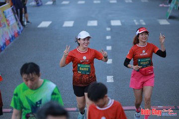 BƯỚC CHẠY CHÀO XUÂN THÀNH PHỐ QUẢNG NGÃI 2024 - Ảnh #1251960