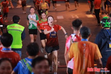 BƯỚC CHẠY CHÀO XUÂN THÀNH PHỐ QUẢNG NGÃI 2024 - Ảnh #1249591