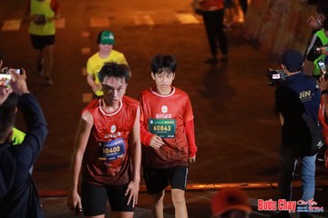 BƯỚC CHẠY CHÀO XUÂN THÀNH PHỐ QUẢNG NGÃI 2024 - Ảnh #1247260