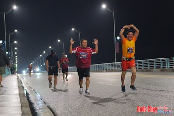BƯỚC CHẠY CHÀO XUÂN THÀNH PHỐ QUẢNG NGÃI 2024 - Ảnh #1254731