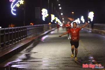 BƯỚC CHẠY CHÀO XUÂN THÀNH PHỐ QUẢNG NGÃI 2024 - Ảnh #1229497