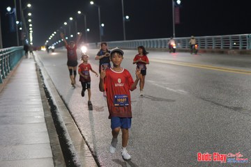 BƯỚC CHẠY CHÀO XUÂN THÀNH PHỐ QUẢNG NGÃI 2024 - Ảnh #1254459
