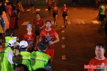 BƯỚC CHẠY CHÀO XUÂN THÀNH PHỐ QUẢNG NGÃI 2024 - Ảnh #1248477