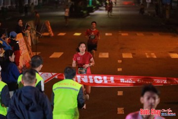 BƯỚC CHẠY CHÀO XUÂN THÀNH PHỐ QUẢNG NGÃI 2024 - Ảnh #1241707