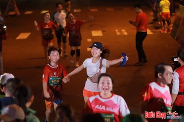 BƯỚC CHẠY CHÀO XUÂN THÀNH PHỐ QUẢNG NGÃI 2024 - Ảnh #1246215